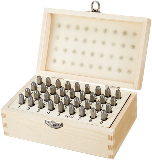 Metāla un ādas caursišanas burtu komplekts, 4 mm